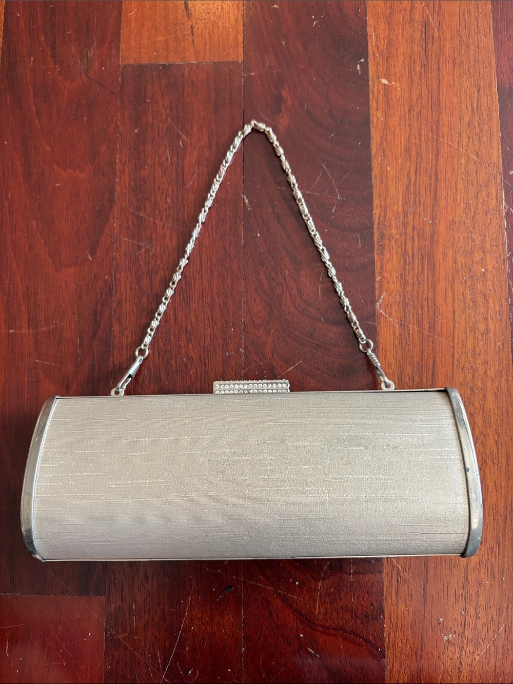 Elegant Silver Metallic Clutch with Chain Strap